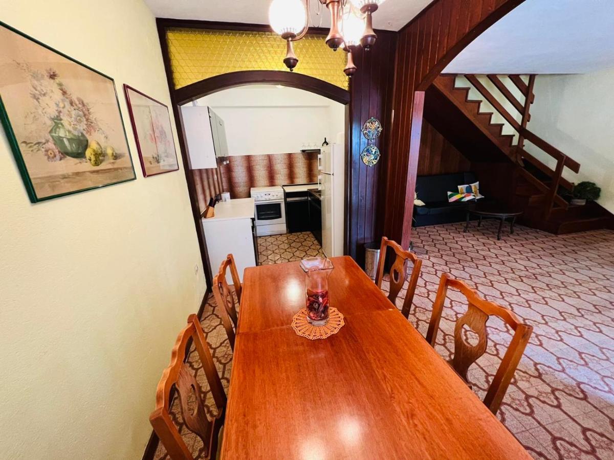 Sea Breeze Apartments With Private Beach And Boat Anchorage Stara Novalja Luaran gambar