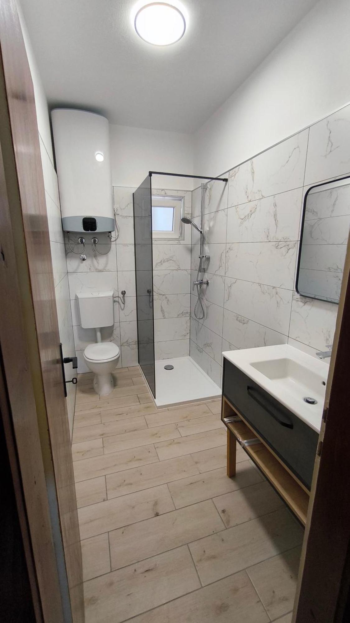 Sea Breeze Apartments With Private Beach And Boat Anchorage Stara Novalja Luaran gambar
